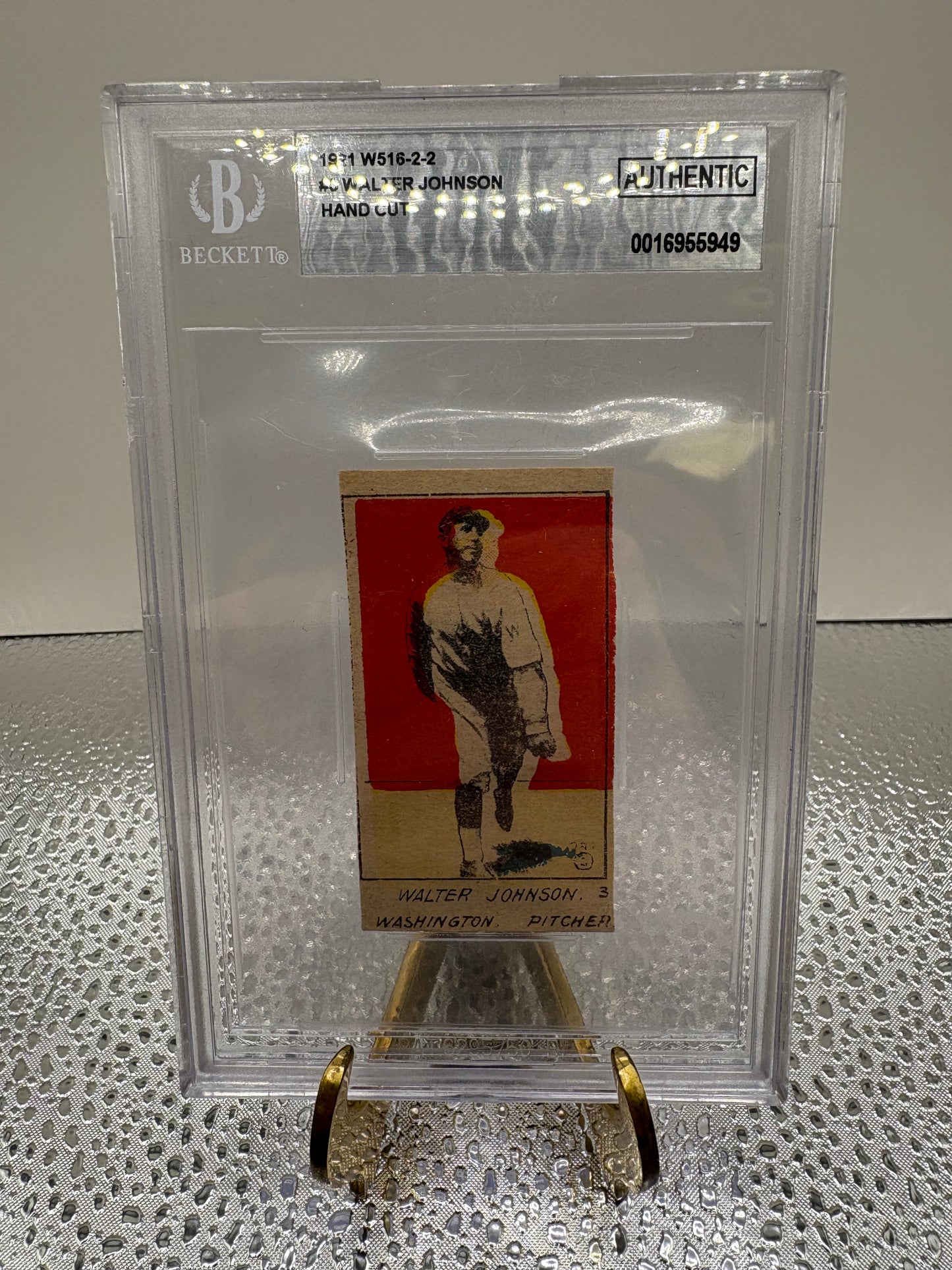 1921 W516-2-2 Walter Johnson Graded Baseball Card