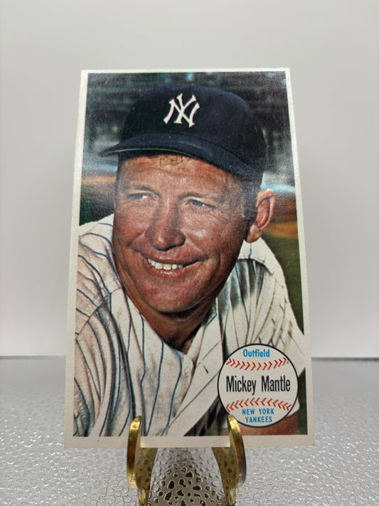 1964 Micky Mantle Jumbo Baseball Card